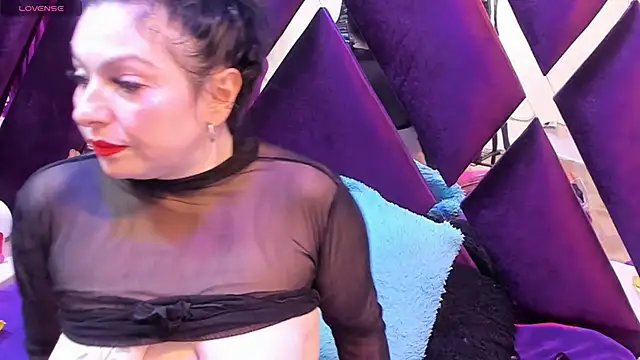 แชท XXX สดของ Luciana_Ass