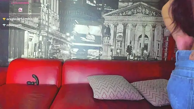 CloeRodriguezのライブXXXチャット