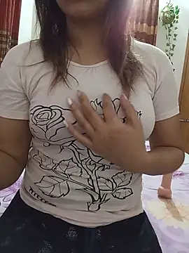 Tanha18 live XXX chat