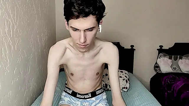 GoodBoyLuca live XXX chat