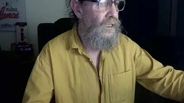 Uncle_Hottie élő XXX-chatje