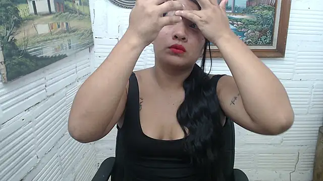 Sol_vannesa লাইভ XXX চ্যাট