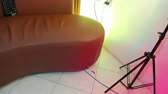 choco_dick_ Adlı Modelin Canlı XXX Sohbeti