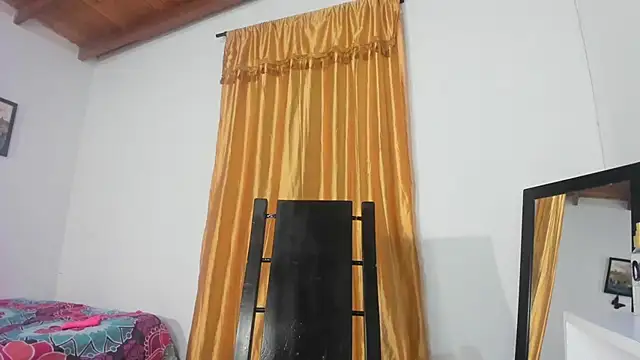 Jave_rave Adlı Modelin Canlı XXX Sohbeti