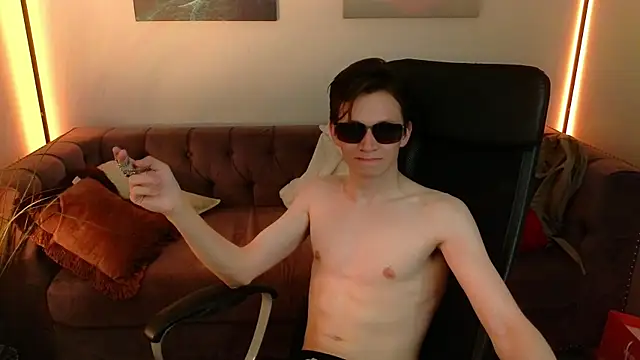 Meverik_Oushen Webcam Show