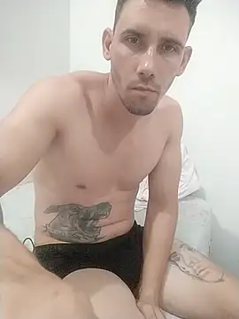Chatroom XXX en direct de Chico_fit