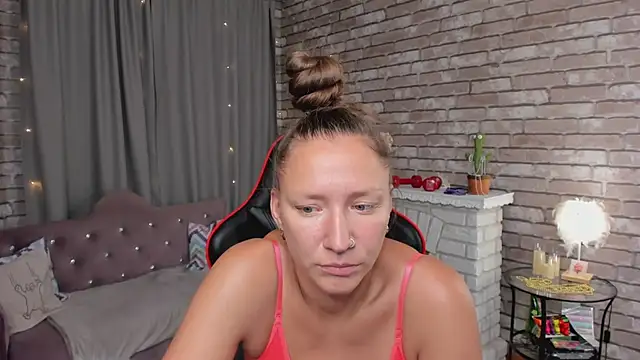 Chat XXX en directo de SarahCoksss