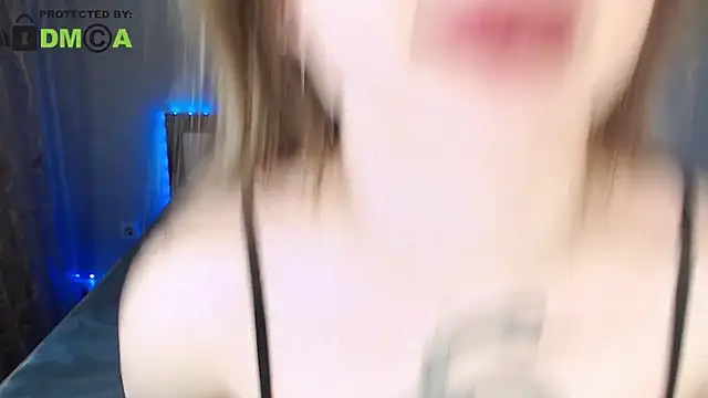 RonnieMilles' Live XXX Chat