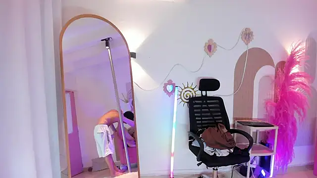 Just_a_young_couplen Live XXX chat