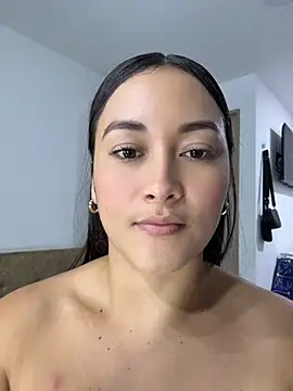 Tatiana123_ Live XXX-Chat