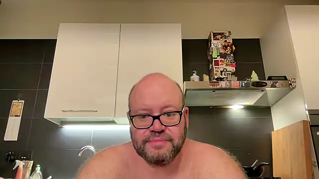 theitalianbear Live XXX-Chat