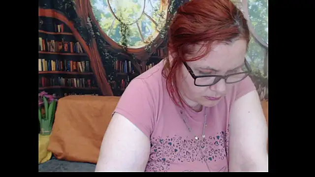 PlayfullMaturen Live XXX chat