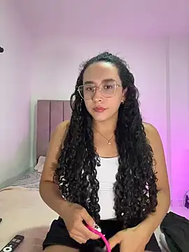 alehia_cute's Live XXX Chat