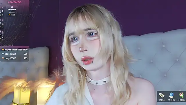 צ'אט XXX בשידור חי של cutetomie