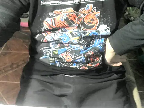XXX chat uživo modela OreCam