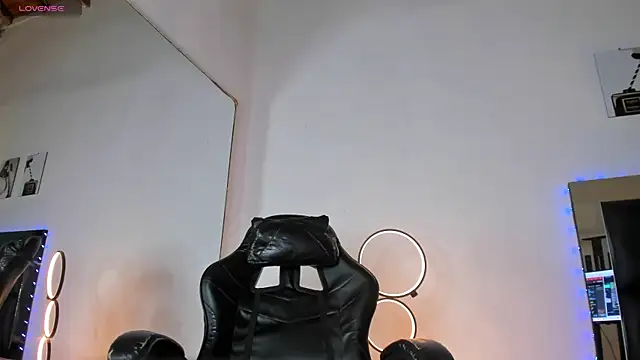 MaxPower003n Live XXX chat