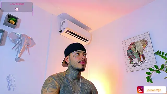 Chat XXX ao vivo de JordanSmiith_