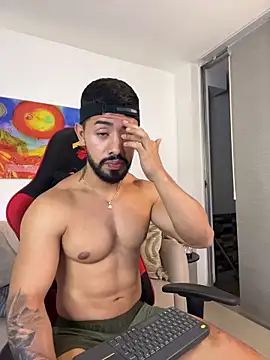 Živý XXX chat Ezzio_Scolaro