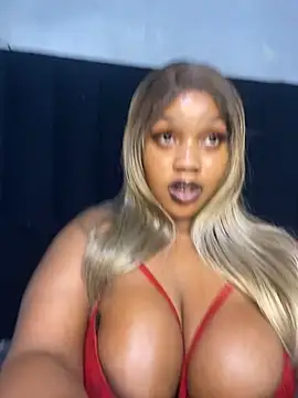 THICKBARBIE32 – Live XXX-chat