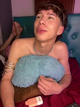 Czat XXX na żywo – Kael_Prince
