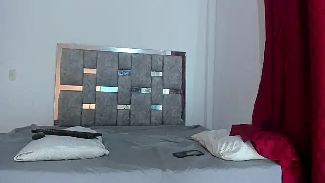 ameliaduval's Live XXX Chat