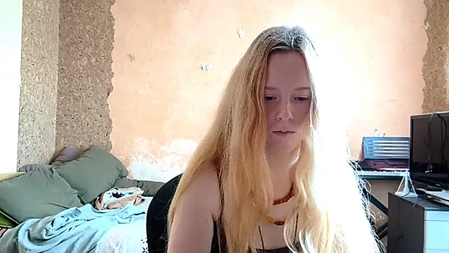 Chat +18 de KateVibe_01 ao vivo