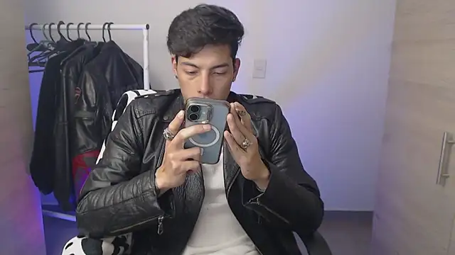 chomelo6's Live XXX Chat