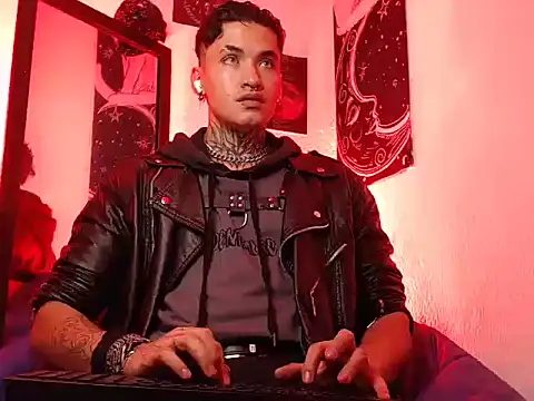 AlecBanne_ élő XXX-chatje