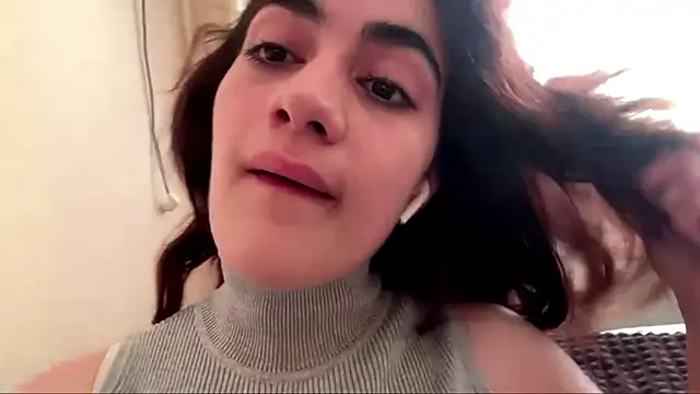 Ledi_Asthik Adlı Modelin Canlı XXX Sohbeti
