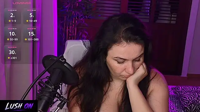 RealGoddessBellaBlaze's Live XXX Chat