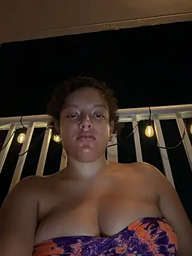 Czat XXX na żywo – allybluee777