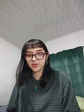 LilithBluum's Live XXX Chat