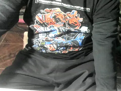 XXX chat uživo modela OreCam