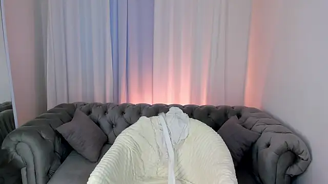 Chatroom XXX en direct de EffieMinki