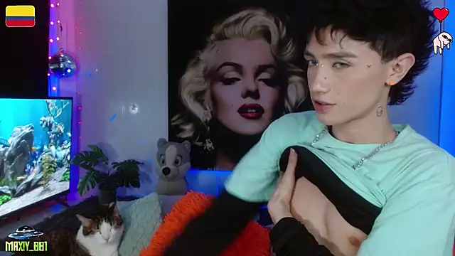 maxiy_001 Show Webcam