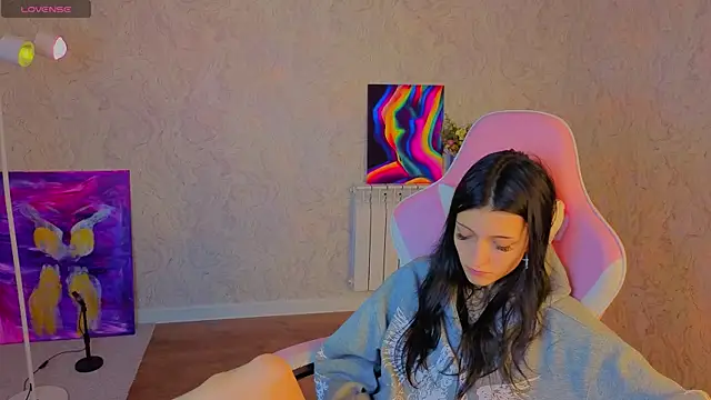Emily_Carteri Adlı Modelin Canlı XXX Sohbeti