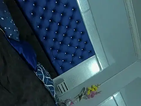 evyqueen33 live XXX chat
