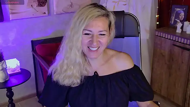 DonnaSmitth's Live XXX Chat