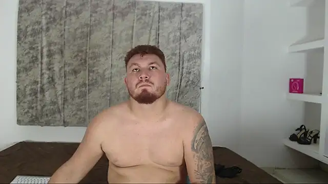 VelaAndEdwar's Live XXX Chat
