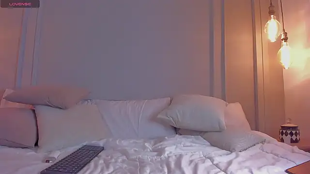 KylliamLevis Adlı Modelin Canlı XXX Sohbeti
