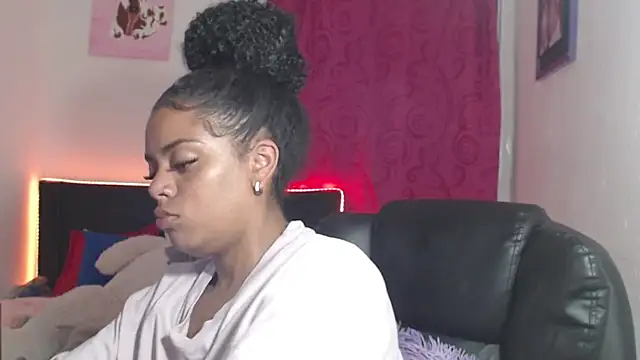 Chat XXX ao vivo de ladyrd1