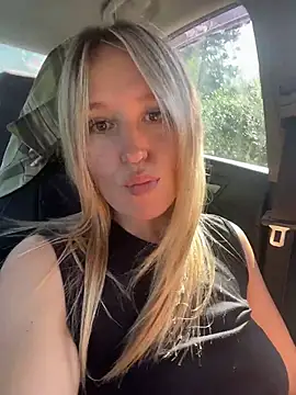 XXX chat uživo modela StasyWood