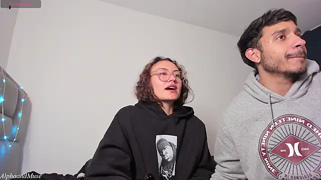 Chat XXX ao vivo de alphaandmuse