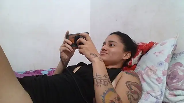 دردشة girl_tits الجنسية المباشرة