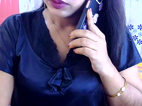 Chat XXX en directo de Noor_Zarin27