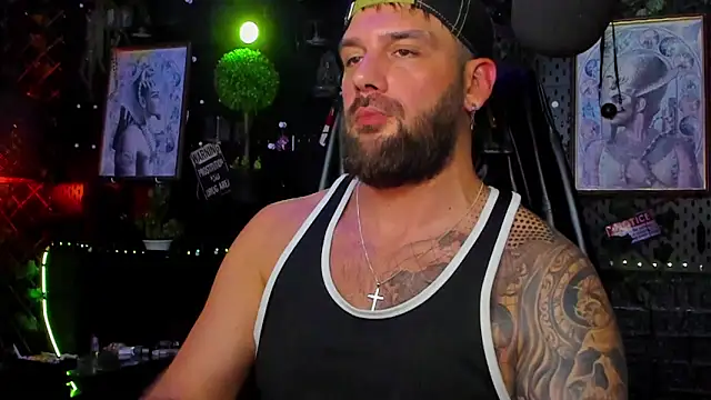 Chat XXX en directo de LexHardy