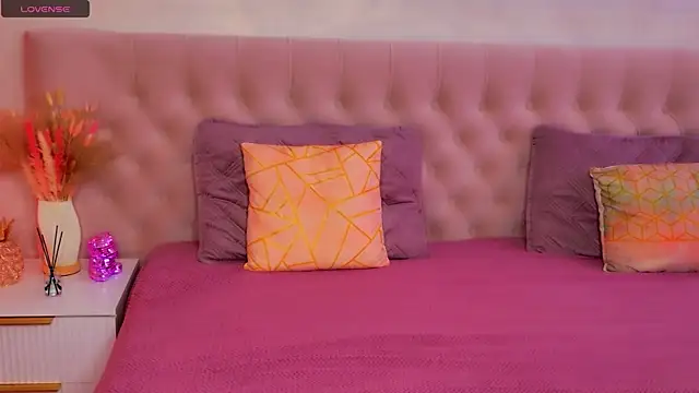 JasminUqueen's Live XXX Chat
