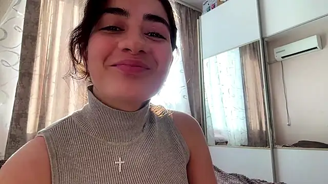 Ledi_Asthik Adlı Modelin Canlı XXX Sohbeti