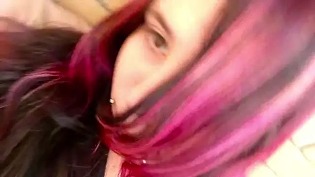 IronicBuckle Live XXX-chat