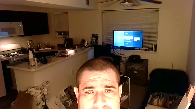 צ'אט XXX בשידור חי של Q1357q